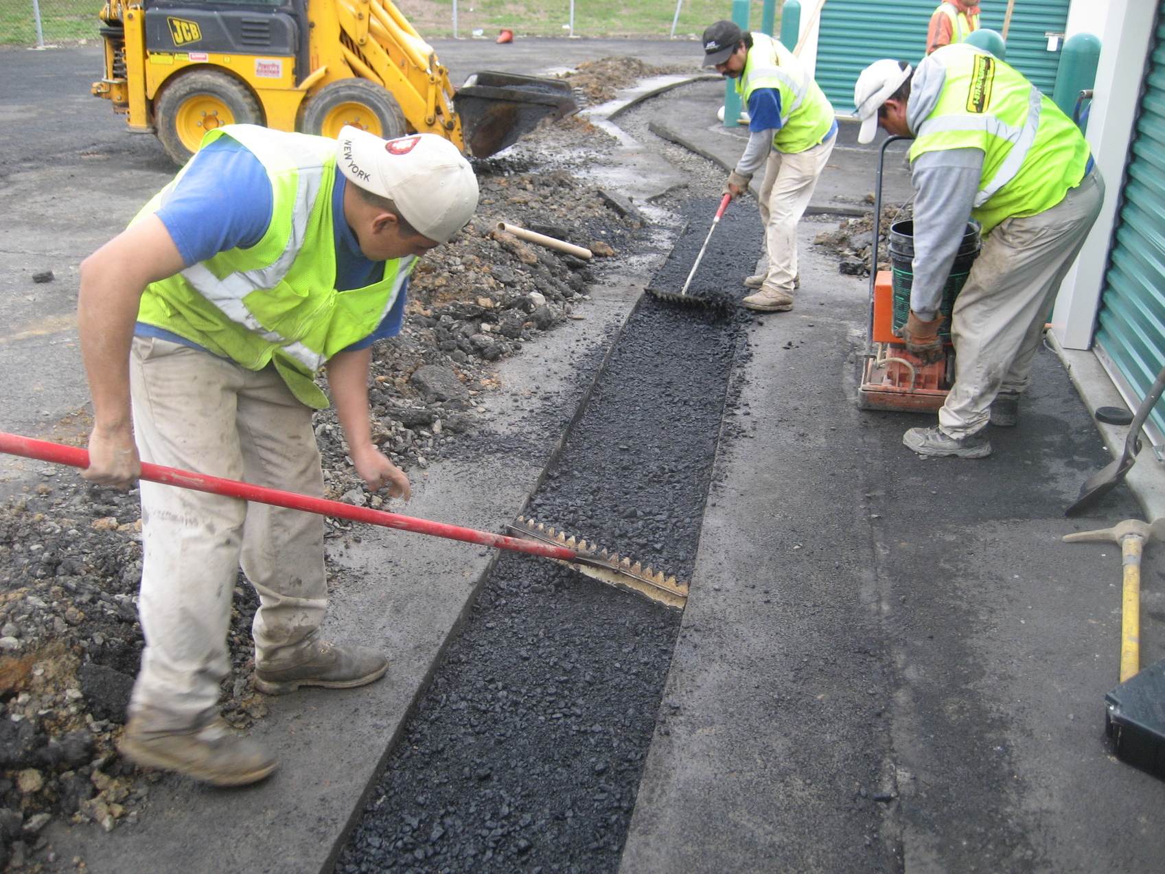 Benefits of using drainage tile / parking lot underdrain