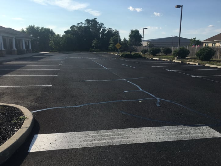 Parking_Lot_Crack_Sealing.jpg