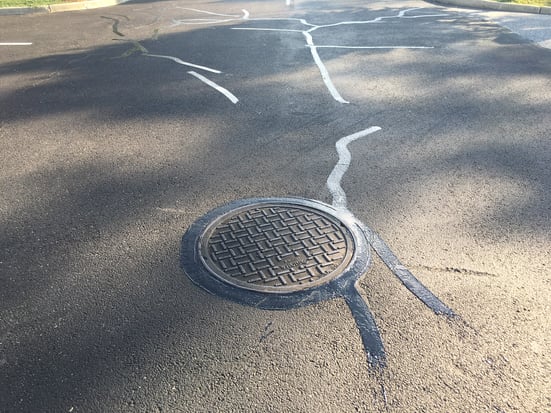 Parking_Lot_Crack_Sealing_2