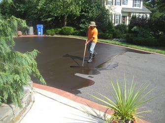 Driveway_Sealcoating