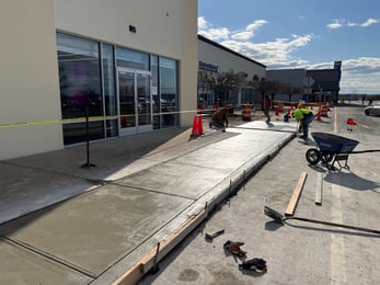 How much does it cost to pave a parking lot in NJ