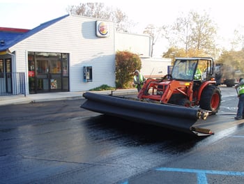 How much does it cost to pave a parking lot in NJ